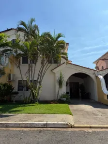 Casa com 3 Quartos à venda, 120m² no Coxipó, Cuiabá