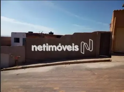 Lote/Terreno à venda, 200m² no Castanheira, Santa Luzia