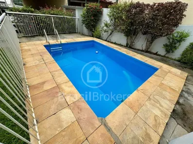 Casa com 3 Quartos à venda, 231m² no Jardim Guanabara, Rio de Janeiro