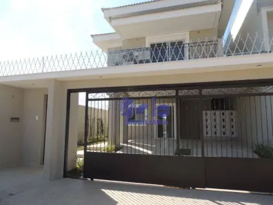 Sobrado com 3 Quartos à venda, 256m² no Village Mantiqueira, Guaratinguetá