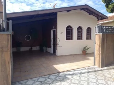 Casa com 3 Quartos à venda, 180m² no Vila Paulista, Taubaté