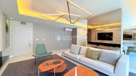 Apartamento com 1 Quarto à venda, 26m² no Passo da Areia, Porto Alegre