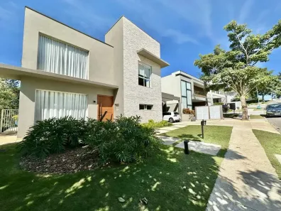 Casa de Condomínio com 3 Quartos à venda, 282m² no Moinho Velho, Cotia