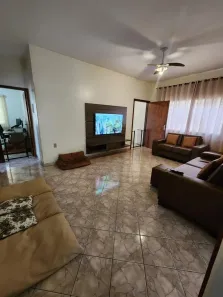 Casa com 3 Quartos à venda, 204m² no Setor Aeroporto, Goiânia