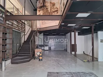 Ponto Comercial para alugar, 452m² no Cambuí, Campinas