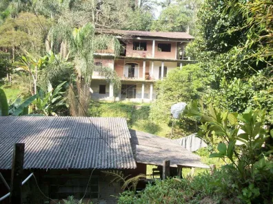 Fazenda/Sítio com 5 Quartos à venda, 240m² no Jardim Club de Campo, Santo André