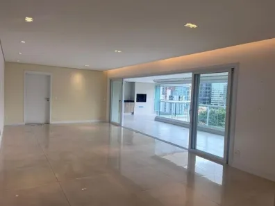 Apartamento com 4 Quartos à venda, 250m² no Santo Amaro, São Paulo