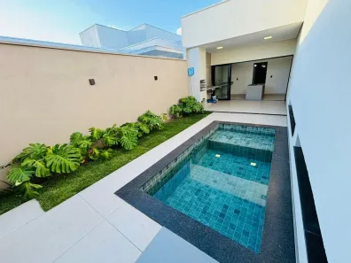 Casa de Condomínio com 3 Quartos à venda, 150m² no Grand Ville, Uberlândia