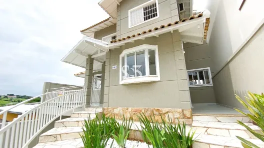 Sobrado com 3 Quartos à venda, 216m² no Santa Rosa, Vinhedo