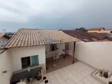 Casa com 3 Quartos à venda, 240m² no Teixeira Dias (Barreiro), Belo Horizonte