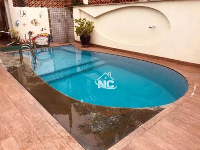 Casa de Condomínio com 3 Quartos à venda, 180m² no Camboinhas, Niterói