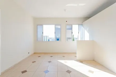 Sala Comercial para alugar, 56m² no Centro, Curitiba