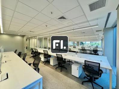 Sala Comercial para alugar, 8500m² no Jardim das Acácias, São Paulo