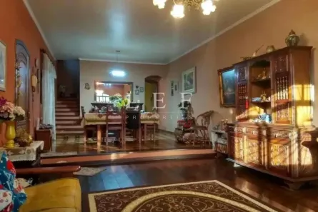 Casa com 4 Quartos à venda, 207m² no Jardim Pinheiros, São Paulo