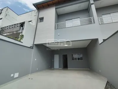 Sobrado com 3 Quartos à venda, 136m² no Parque Jambeiro, Campinas