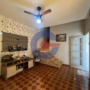 Sobrado com 4 Quartos à venda, 197m² no Zona Central, Rio Claro