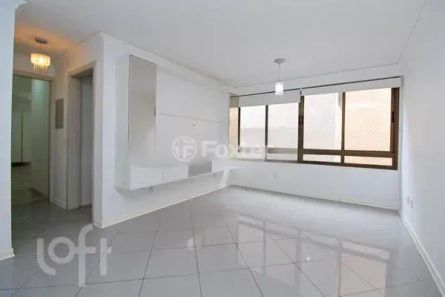 Apartamento com 2 Quartos à venda, 58m² no Passo da Areia, Porto Alegre