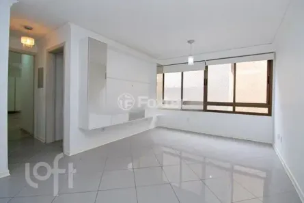 Apartamento com 2 Quartos à venda, 58m² no Passo da Areia, Porto Alegre