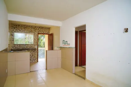 Casa com 2 Quartos para alugar, 50m² no Jacaroá, Maricá