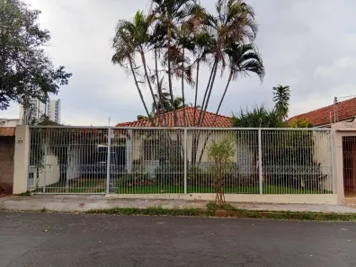 Casa com 4 Quartos à venda, 248m² no Vila Yamada, Araraquara