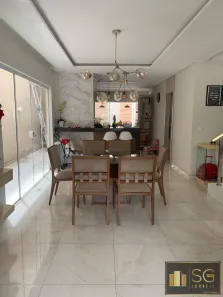 Casa de Condomínio com 4 Quartos à venda, 252m² no Jardim Cearense, Fortaleza