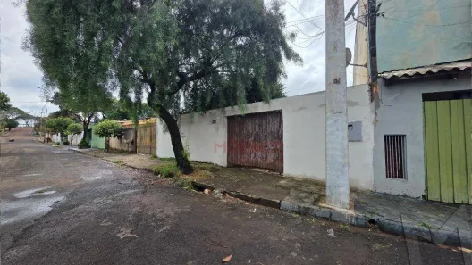 Casa com 4 Quartos à venda, 120m² no Parque das Indústrias, Londrina
