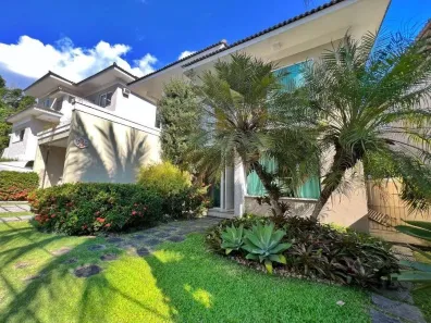 Casa de Condomínio com 3 Quartos à venda, 288m² no Maria Paula, São Gonçalo