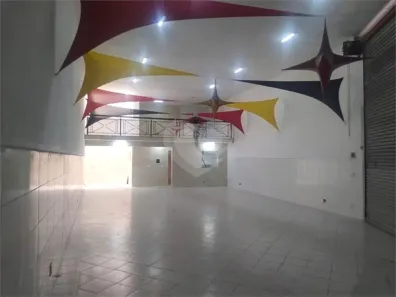Prédio Comercial à venda, 800m² no Vila Paulo Silas, São Paulo