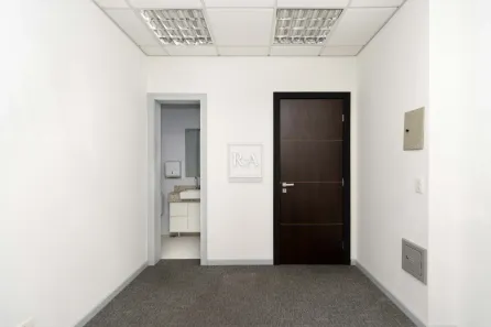 Sala Comercial à venda, 38m² no Centro, Curitiba