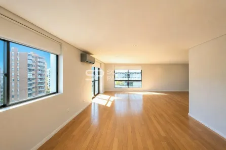 Apartamento com 3 Quartos à venda, 171m² no Vila Uberabinha, São Paulo