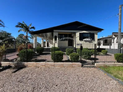 Casa com 3 Quartos à venda, 170m² no Santa Líbera, Forquilhinha