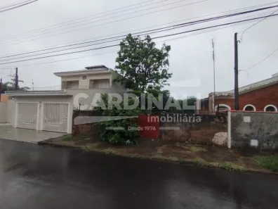 Lote/Terreno à venda, 255m² no Vila Boa Vista, São Carlos