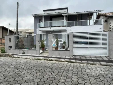 Casa com 2 Quartos à venda, 240m² no Bela Vista, Palhoça