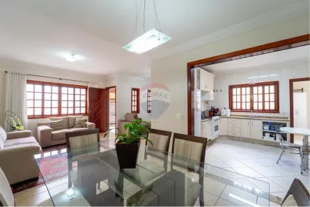 Casa com 4 Quartos à venda, 296m² no Jardim Tannus, Jundiaí