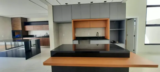 Casa de Condomínio com 3 Quartos à venda, 210m² no Alto da Boa Vista, Brasília