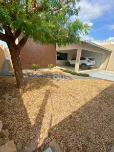 Sobrado com 4 Quartos à venda, 211m² no Jardim Aureny I, Palmas