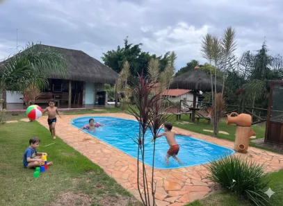 Fazenda/Sítio com 3 Quartos à venda, 150m² no Centro, Itatiaiuçu