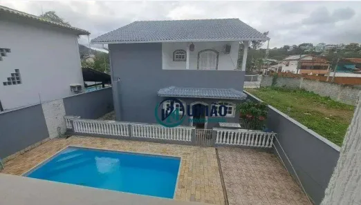 Casa com 3 Quartos à venda, 315m² no Piratininga, Niterói