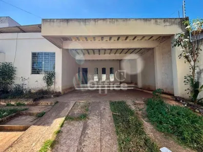 Casa com 4 Quartos à venda, 210m² no São Carlos, Anápolis