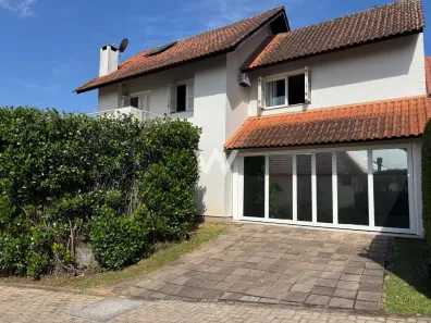 Casa de Condomínio com 3 Quartos para alugar, 291m² no Rondônia, Novo Hamburgo