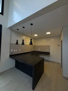Casa com 4 Quartos à venda, 235m² no Canarinho, Boa Vista