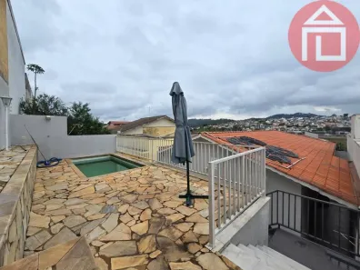 Casa com 3 Quartos à venda, 200m² no Jardim Primavera, Bragança Paulista