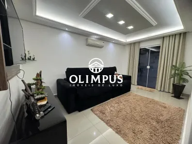 Casa com 3 Quartos à venda, 200m² no Aclimação, Uberlândia