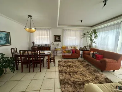 Casa com 6 Quartos à venda, 528m² no Jardim do Lago, Uberaba