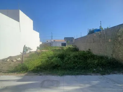 Lote/Terreno à venda, 180m² no Aruana, Aracaju