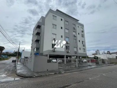 Apartamento com 2 Quartos à venda, 52m² no Pagani, Palhoça