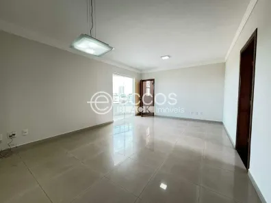Apartamento com 3 Quartos à venda, 105m² no Nossa Senhora Aparecida, Uberlândia