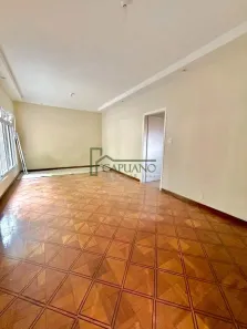 Casa com 3 Quartos para alugar, 160m² no Água Branca, São Paulo