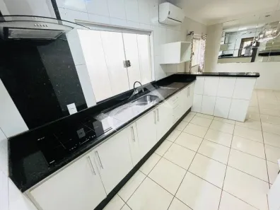 Casa com 3 Quartos à venda, 230m² no Ipanema, Araçatuba