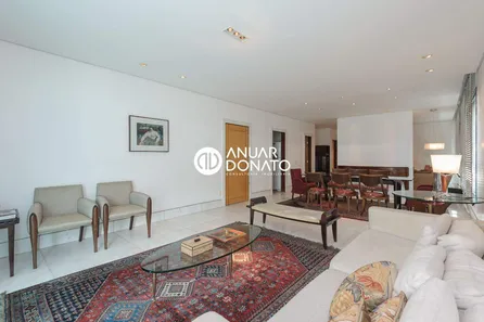 Apartamento com 4 Quartos para alugar, 218m² no Lourdes, Belo Horizonte